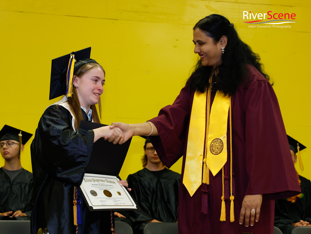 elesis Preparatory Academy Graduation 2026 Lake Havasu Jillian Danielson Photography