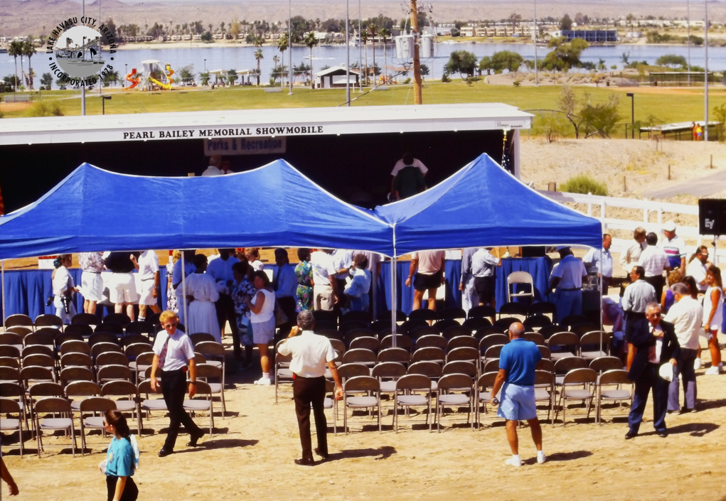 RiverScene Magazine Lake Havasu Aquatic Center Photo Slides 1990s