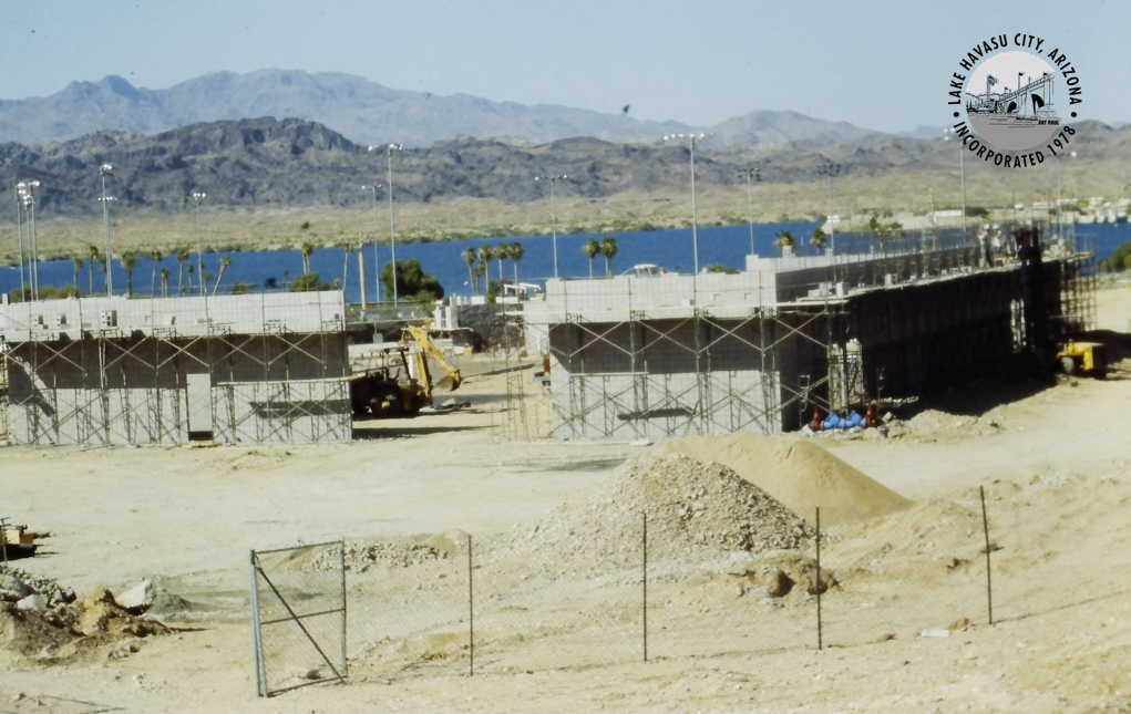 RiverScene Magazine Lake Havasu Aquatic Center Photo Slides 1990s